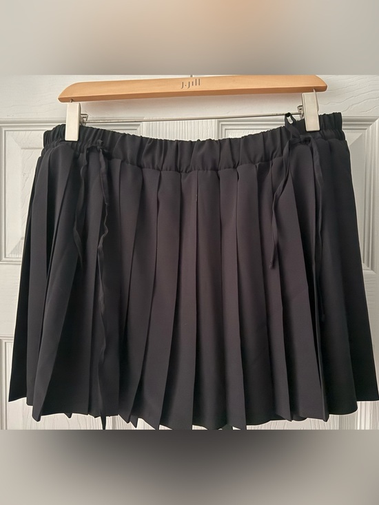 Offline Pants - Offline Black Pleated Skort